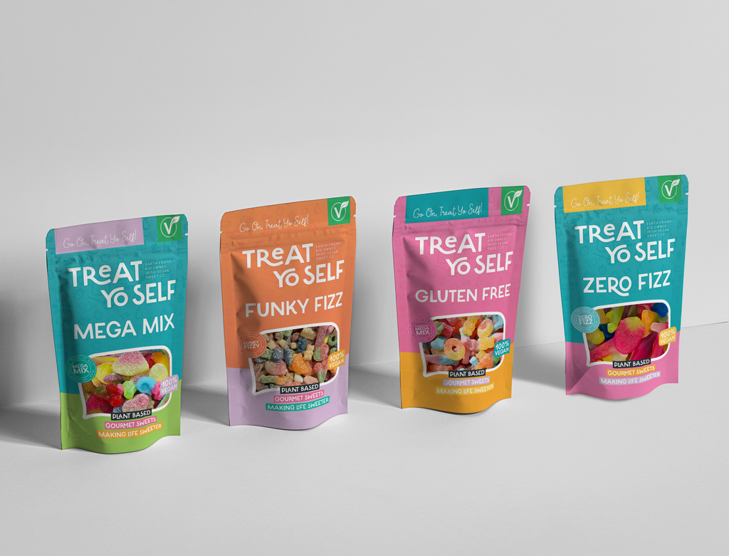 The Share Pouch Collection 800g: Mega Mix